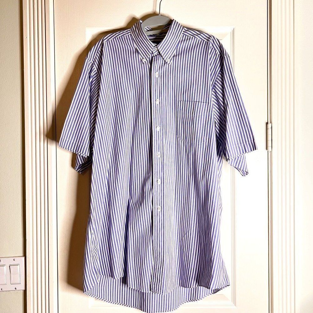 Byron and Poole Blue & White Striped Short Sleeve Cotton Shirt